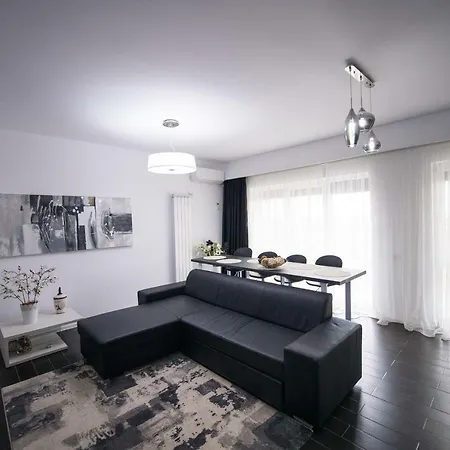 Apartel Black & White